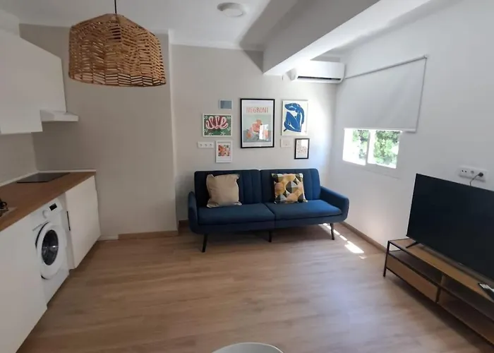 Modern 3Br Near Malaga Center